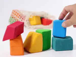 🟨 مكعّبات والدورف الملوّنة 🟦